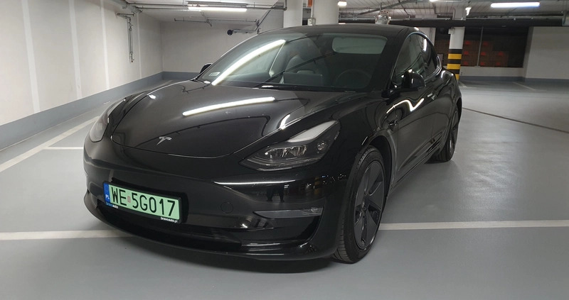 Tesla Model 3 cena 154900 przebieg: 56000, rok produkcji 2021 z Trzcianka małe 191